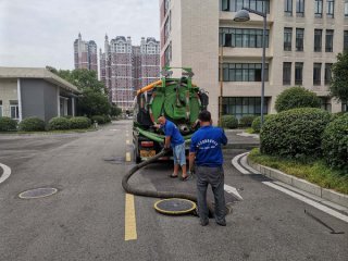 化粪池清理